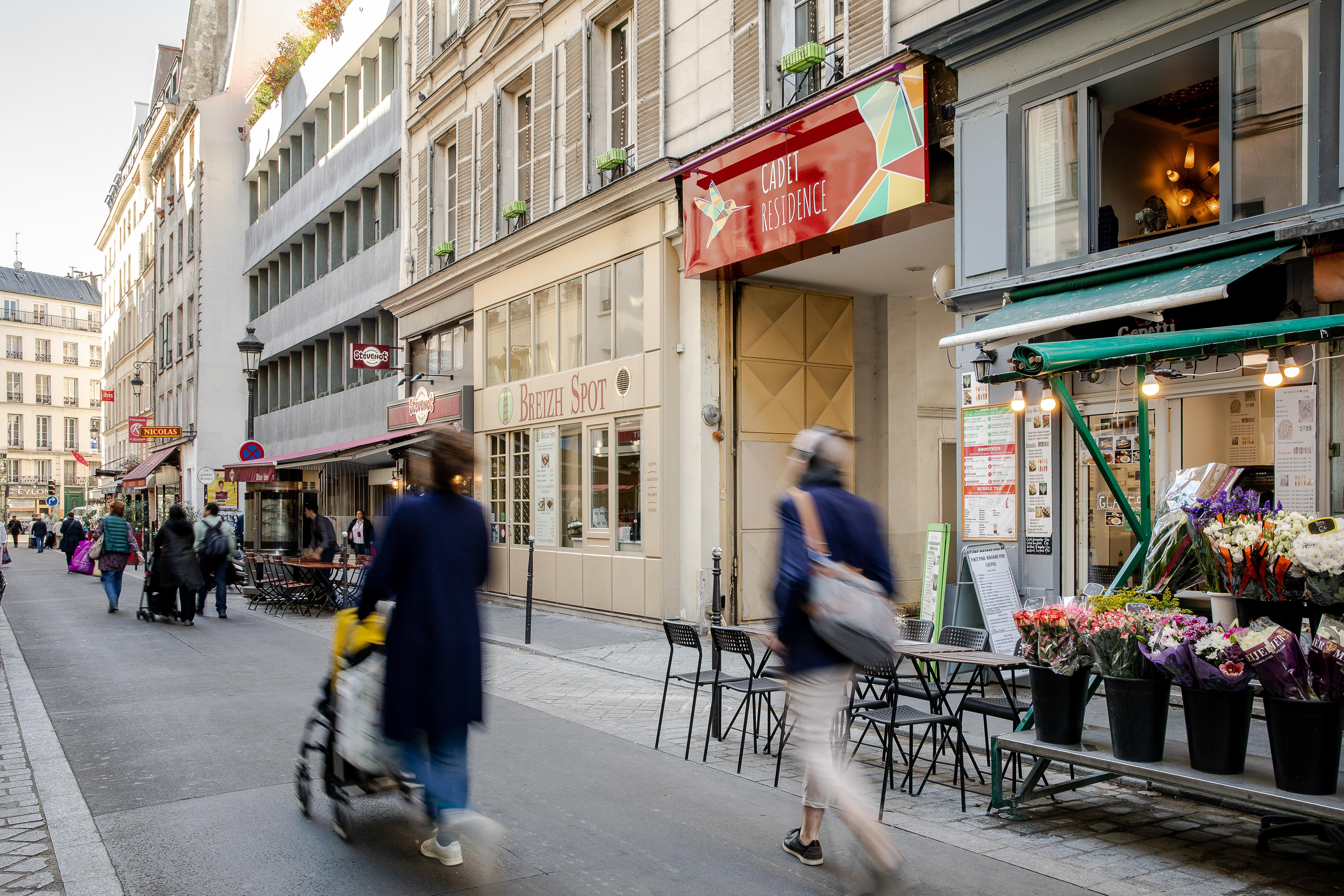 Cadet Residence Paris Exterior foto