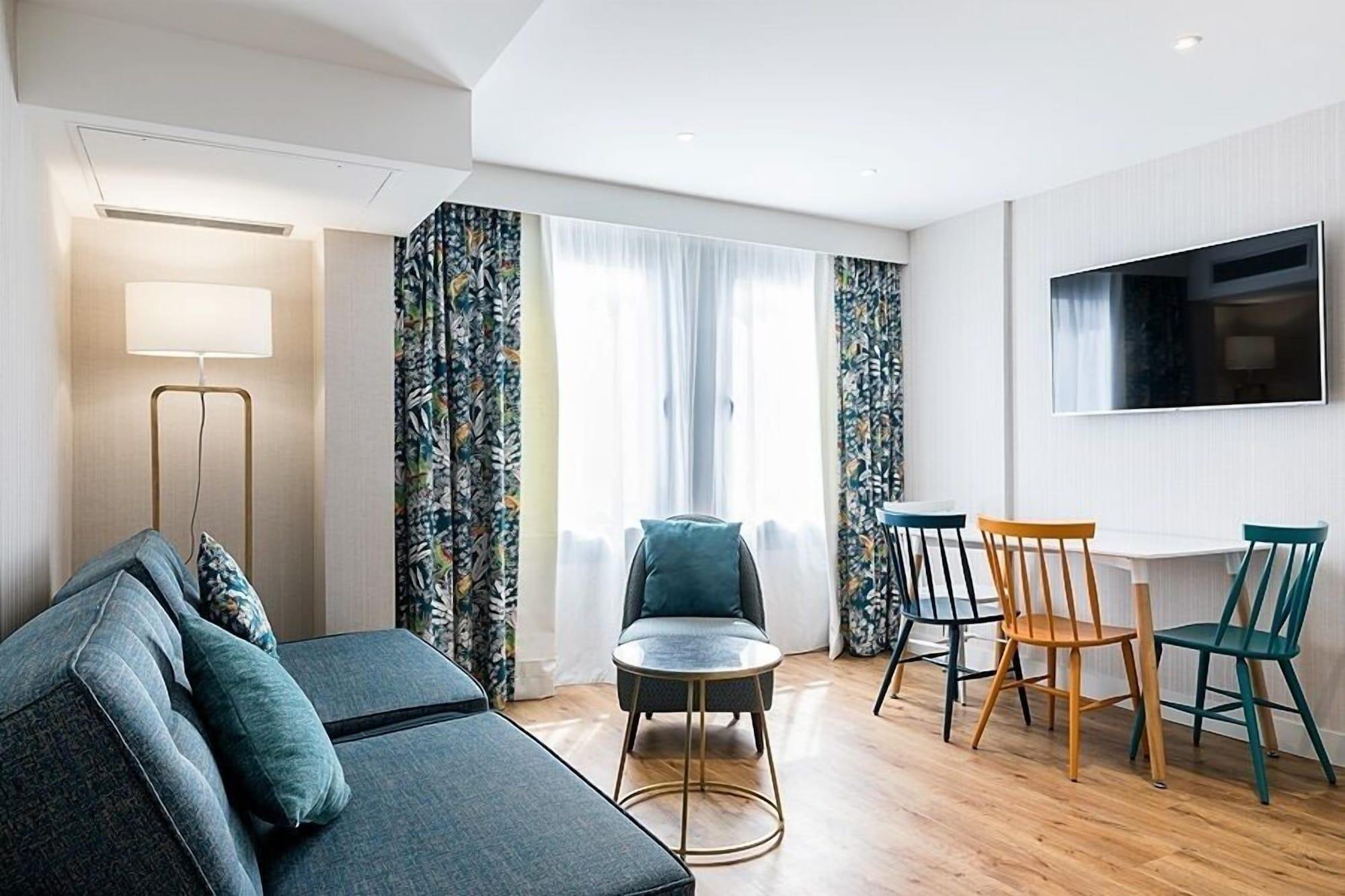 Cadet Residence Paris Exterior foto